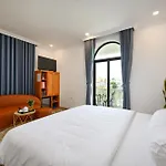 Ly Ly Hotel 2 Binh Tan District